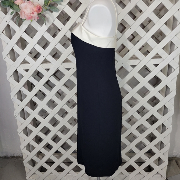 Vintage Casual Corner Black and Ivory Sheath Dress Size 4 - Picture 3 of 7